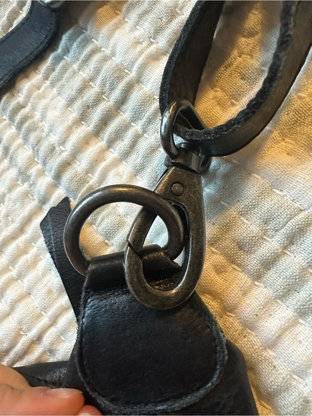 Latico Black Full-Grain Leather Callie Sling Crossbody - EUC - Picture 15 of 16